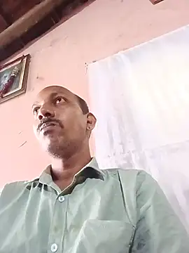 Snapshot of Dhanya752896 chatting on August 3, 3:16 am Dhanya752896 online show from August 3, 3:16 am