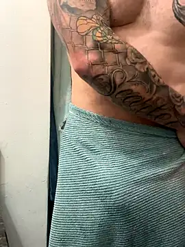 RobsBigD online show from December 4, 3:32 pm