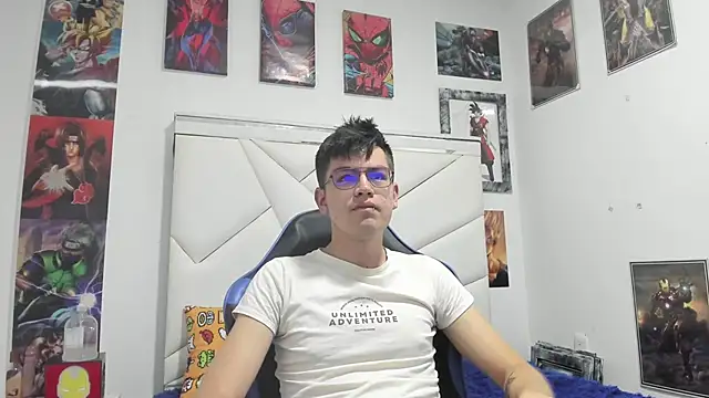 Snapshot of NICK_VERS chatting on November 7, 7:36 pm NICK VERS online show from November 7, 7:36 pm