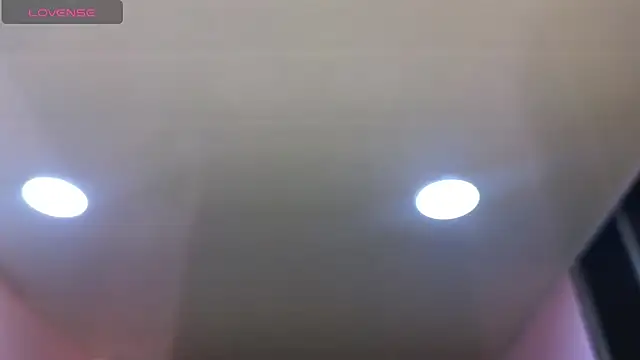 Snapshot of malen_fitnessmilf chatting on March 27, 11:21 am malen fitnessmilf online show from March 27, 11:21 am