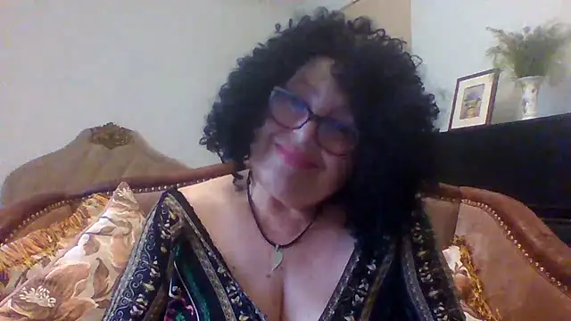 Snapshot of Milaniya606 chatting on August 4, 1:57 pm Milaniya606 online show from August 4, 1:57 pm