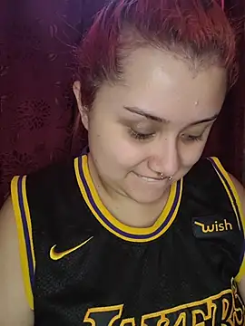 CurvyNoir online show from January 15, 4:55 pm