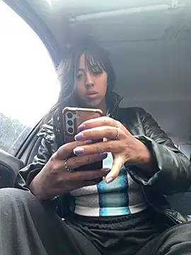 Snapshot of Zulema_cba chatting on June 24, 4:50 pm Zulema cba online show from June 24, 4:50 pm