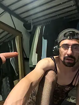 Snapshot of Bazarov@xh chatting on November 3, 9:10 am Bazarovxh online show from November 3, 9:10 am