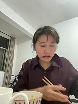 daaqnn online show from April 8, 12:27 pm