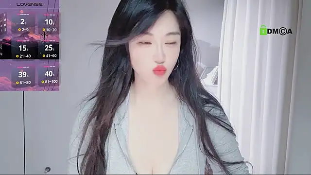 YunShan-33 online show from May 20, 3:56 am