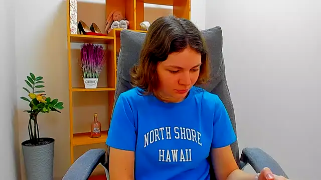 Snapshot of Stella-Maers chatting on April 10, 7:24 am Stella-Maers online show from April 10, 7:24 am