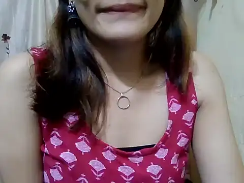 Snapshot of maira_33 chatting on November 12, 3:56 pm maira 33 online show from November 12, 3:56 pm