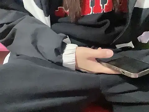 LunoChucki online show from December 15, 1:59 pm