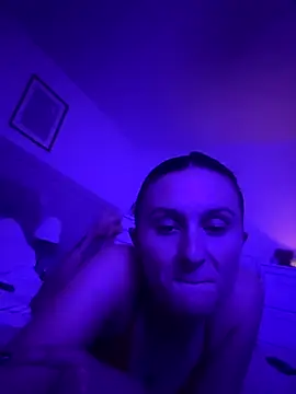 EmLovesxx online show from November 11, 10:54 pm