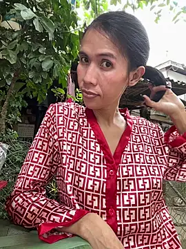 bellaUtops online show from February 5, 6:51 am