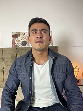 Chris Clarck online show from December 22, 8:39 pm