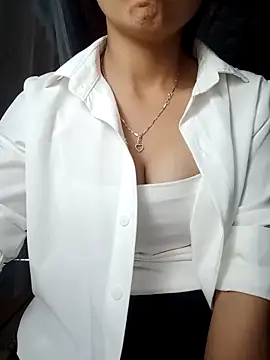 shy-bany123 online show from November 17, 7:25 am