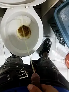 Snapshot of Elpichulotote20 chatting on March 30, 3:40 am Elpichulotote20 online show from March 30, 3:40 am