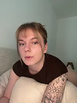 LisaFreierxx online show from May 22, 4:12 pm