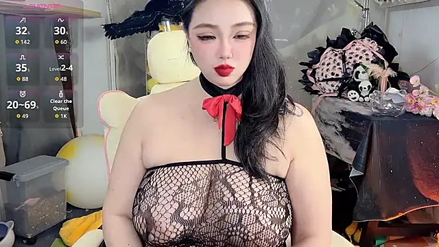 Snapshot of Yahoo-666 chatting on November 19, 5:24 pm Yahoo-666 online show from November 19, 5:24 pm