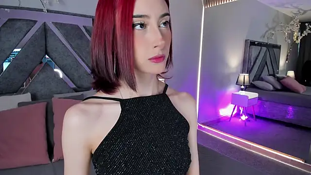 EmmaCollins    online show from May 21, 12:23 pm