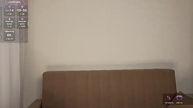 Violet Johnsonn online show from March 29, 5:18 am