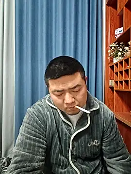 BPTT001 online show from December 14, 12:10 pm