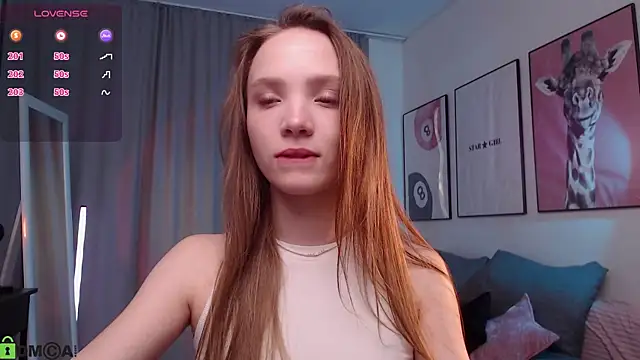 Snapshot of Adria_Arjona chatting on July 22, 1:08 am Adria Arjona online show from July 22, 1:08 am