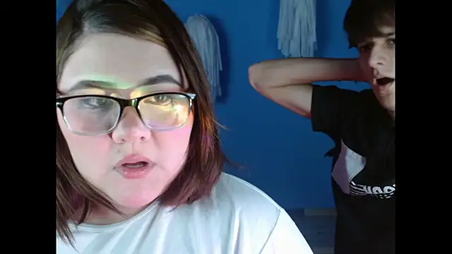 Snapshot of Danilo_And_Nyaa chatting on November 7, 6:13 am Danilo And Nyaa online show from November 7, 6:13 am