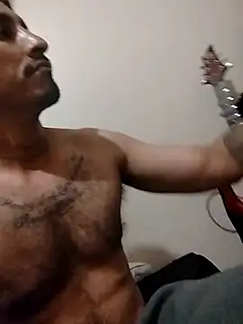 Snapshot of m8je chatting on November 2, 1:57 pm m8je online show from November 2, 1:57 pm