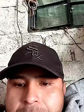 Snapshot of KARNEs24666 chatting on January 6, 7:50 pm KARNEs24666 online show from January 6, 7:50 pm