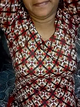 Neha533 online show from April 1, 6:38 pm