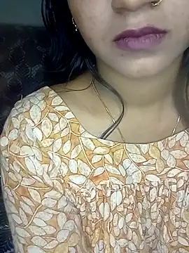 Snapshot of Neha533 chatting on April 18, 7:07 pm Neha533 online show from April 18, 7:07 pm