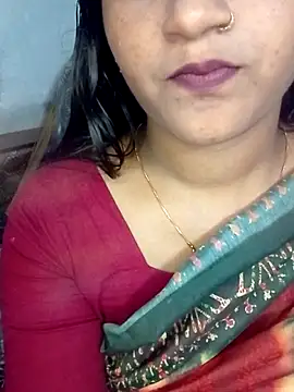 Snapshot of Neha533 chatting on April 19, 6:10 pm Neha533 online show from April 19, 6:10 pm