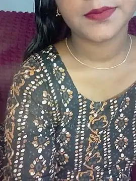 Snapshot of Neha533 chatting on June 13, 5:44 pm Neha533 online show from June 13, 5:44 pm