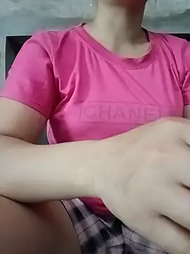Snapshot of Sara_pusyy chatting on July 10, 8:40 am Sara pusyy online show from July 10, 8:40 am