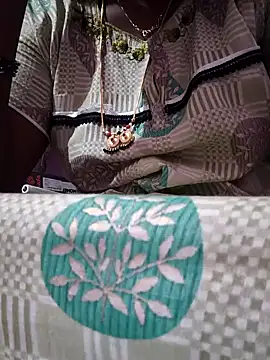 hyd couple7878 online show from November 16, 6:41 am