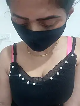 Snapshot of Aarti909090 chatting on July 4, 3:29 pm Aarti909090 online show from July 4, 3:29 pm