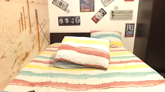 SugarDiamonds online show from March 13, 4:56 pm