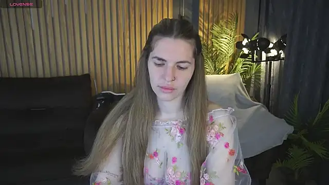 DanielaReign online show from March 26, 7:03 am