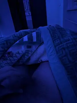 Snapshot of jafop098864 chatting on February 10, 1:53 am jafop098864 online show from February 10, 1:53 am