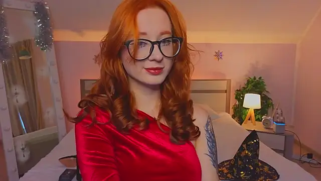 WICKEDEMBER online show from January 9, 4:59 am