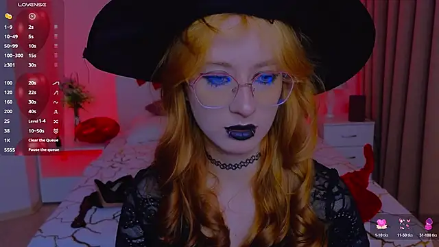 Snapshot of WICKEDEMBER chatting on February 8, 2:04 am WICKEDEMBER online show from February 8, 2:04 am