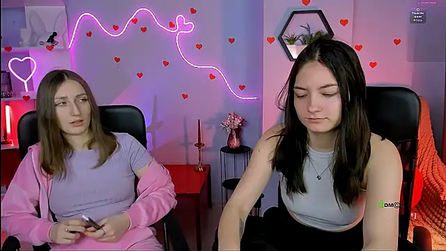 Snapshot of baby_hotte chatting on February 18, 8:21 am baby hotte online show from February 18, 8:21 am