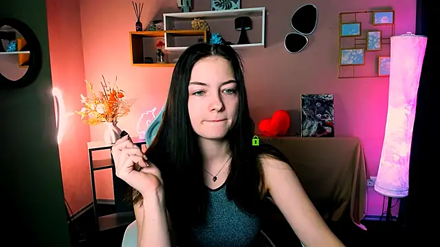 Snapshot of baby_hotte chatting on March 4, 6:52 am baby hotte online show from March 4, 6:52 am