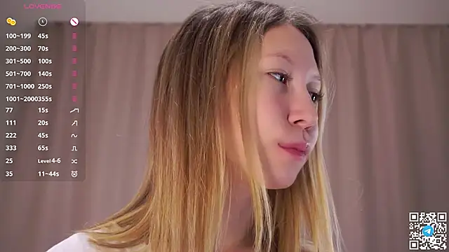 Snapshot of KatrinaDudack chatting on November 3, 8:10 pm KatrinaDudack online show from November 3, 8:10 pm