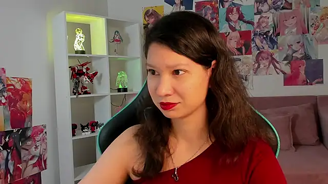 SaraDenars online show from November 25, 6:13 am