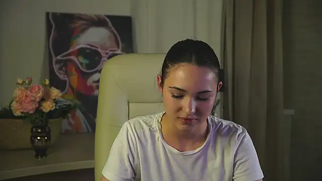 Snapshot of LeenaPuita chatting on November 4, 12:48 pm LeenaPuita online show from November 4, 12:48 pm