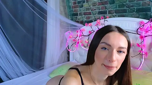 TaraWheeler online show from February 24, 8:12 am