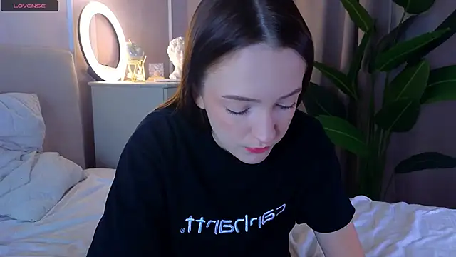 Snapshot of FrancesMason chatting on February 26, 6:34 am FrancesMason online show from February 26, 6:34 am