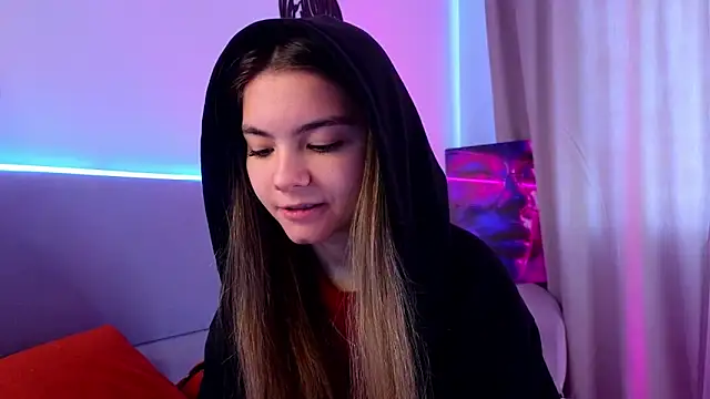 Snapshot of MargieDavidson chatting on February 27, 8:36 am MargieDavidson online show from February 27, 8:36 am