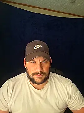 Snapshot of SmokinNstrokin chatting on November 4, 1:54 pm SmokinNstrokin online show from November 4, 1:54 pm