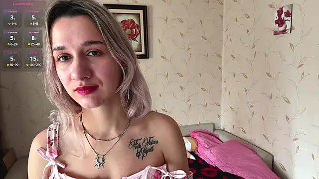 Auroragin online show from November 29, 9:12 am