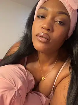 PrincessDreamm online show from November 6, 12:55 am